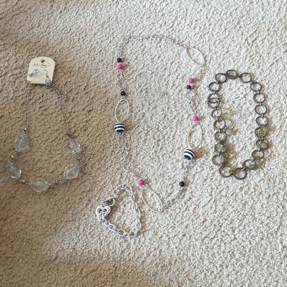 My Style Jewelry - My style Earrings & Necklace, Two Necklaces and Bracelet Chunky Jewelry Bundle
